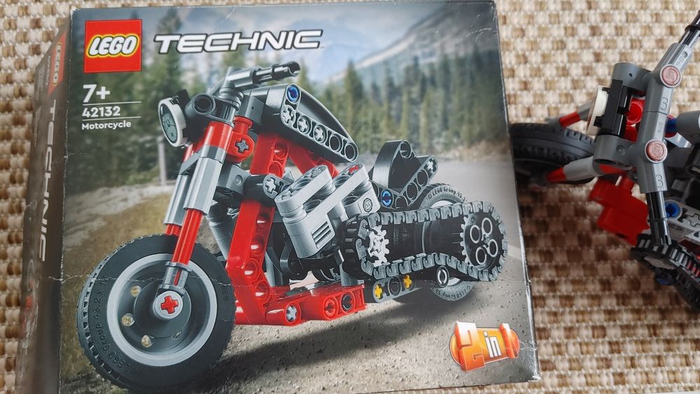 LEGO Technic 42132 Motocykl 2w1 uzywane