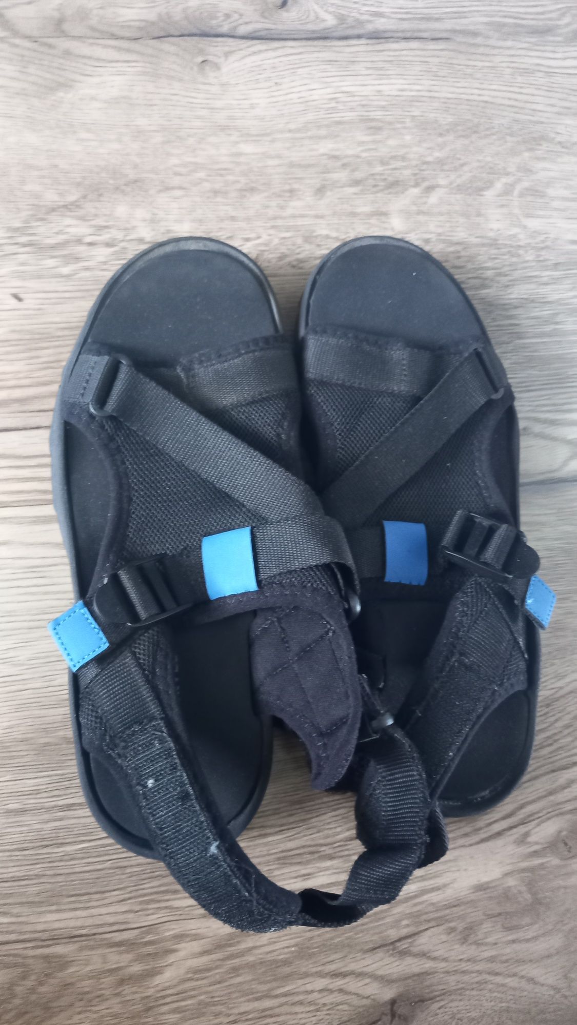 Sandały h&m stan bdb rozmiar 37