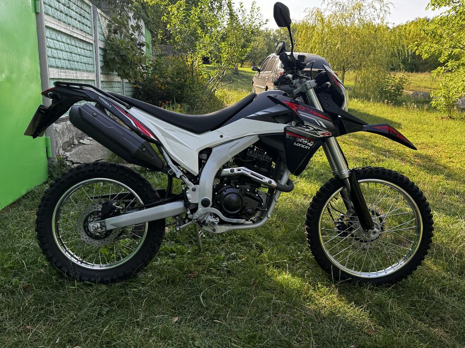 Продам мотоцикл Loncin sx2 lx250 gy-3