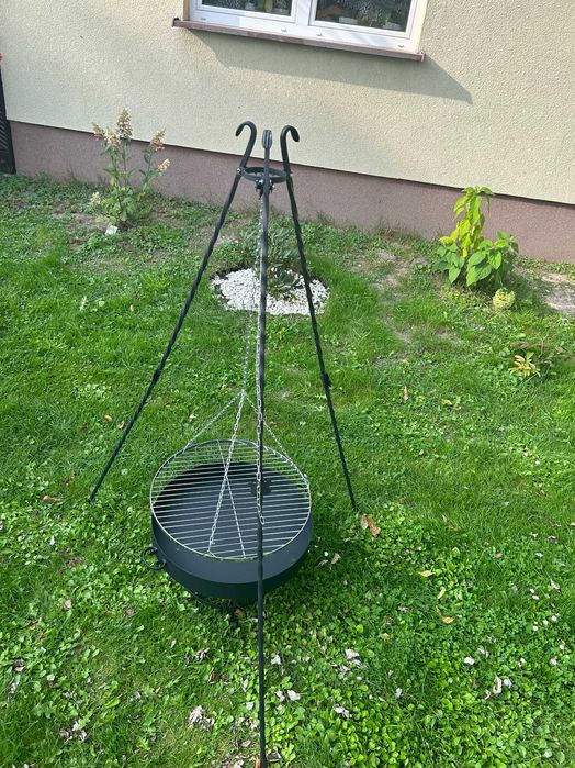 Grill ogrodowy trójnóg 60 komplet