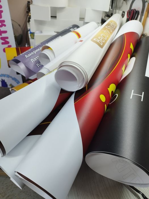 Наклейки на авто, Банер, Оракал, Холст, Плакати, Друк наліпок, макети