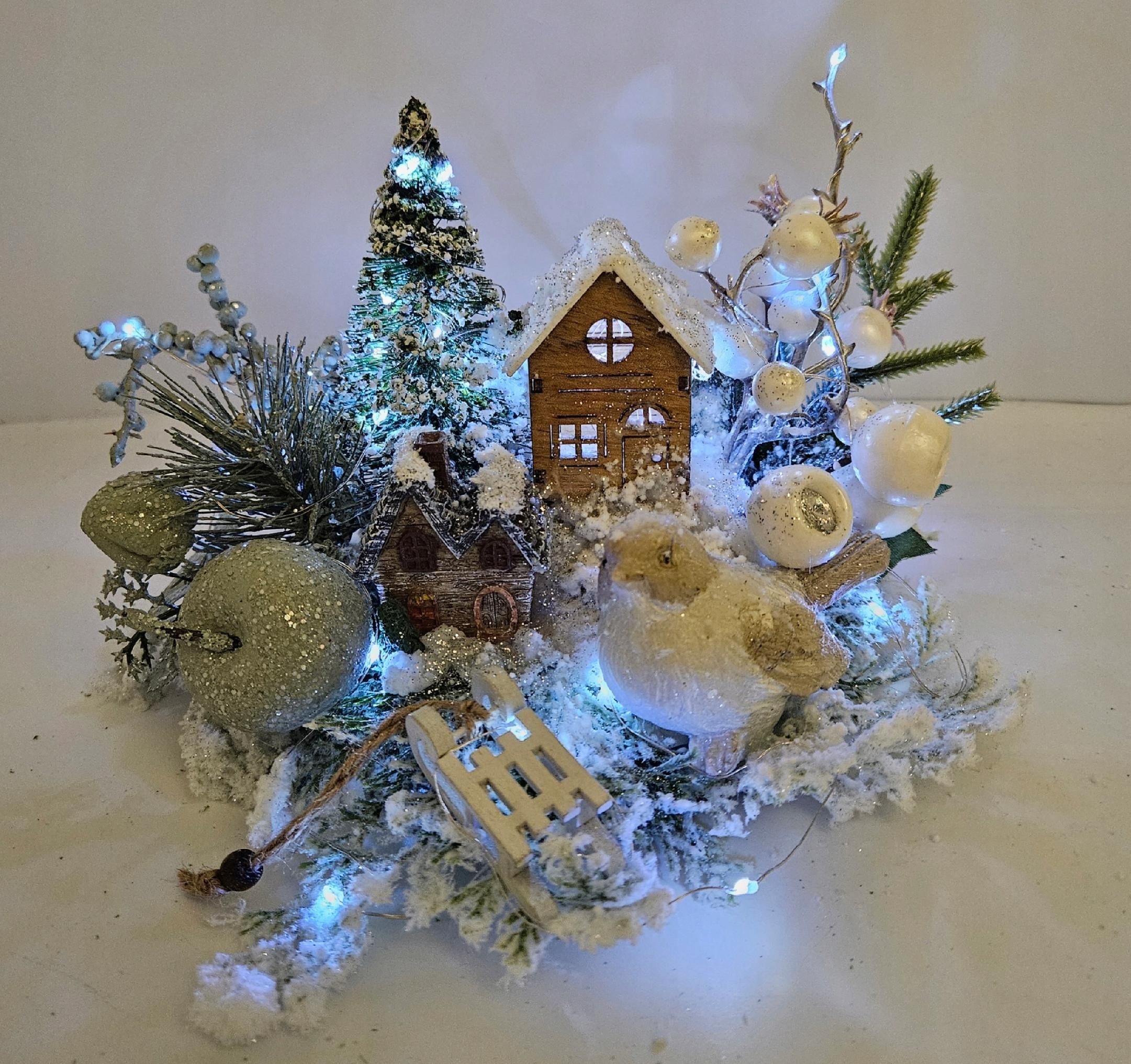 Kompozycja zimowa stroik świąteczny Boże Narodzenie