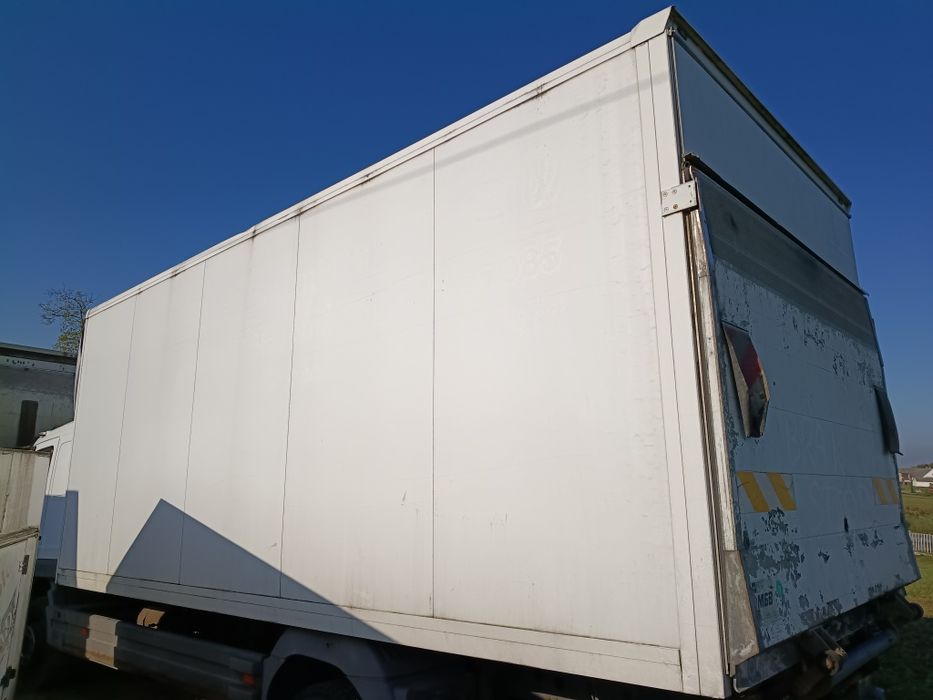 Kontener 6,1m izoterma Man Atego transport