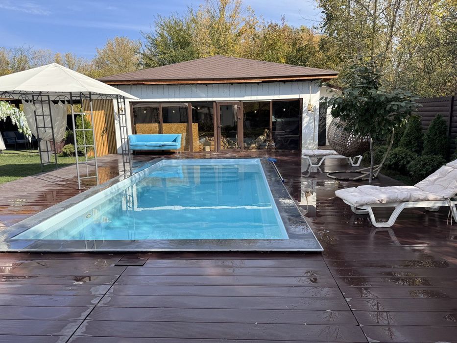 Чан с гидромасажем почасово