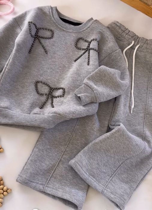 Теплий дитячий костюм для дівчинки утеплений на флісі