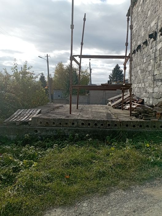 Гараж Недобудований гараж