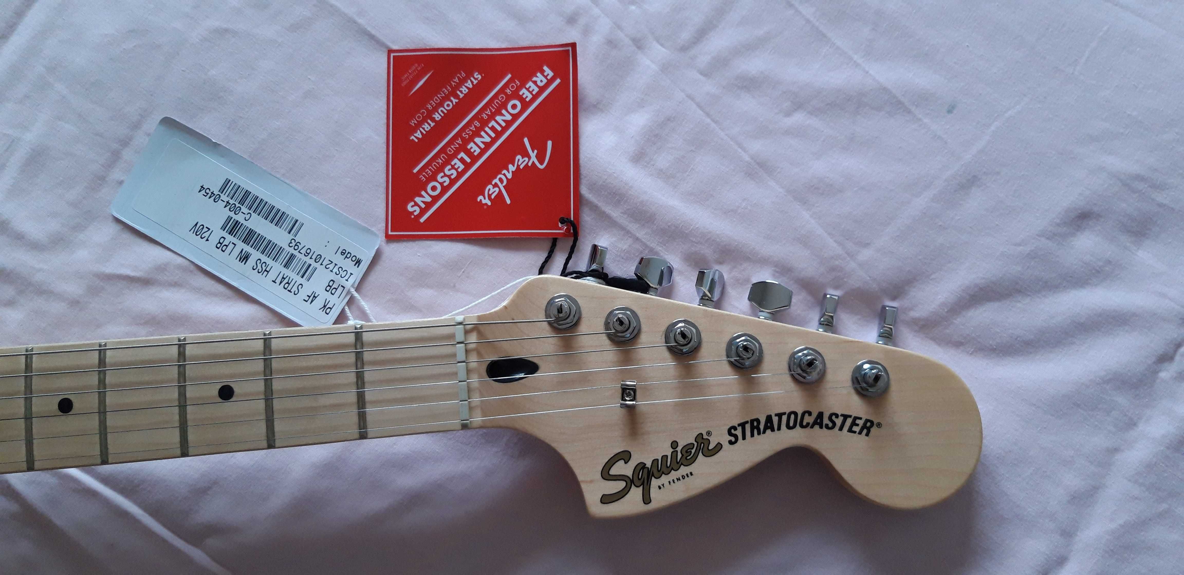 Guitarra elétrica Stratocaster HSS SQUIER da FENDER - NOVO.