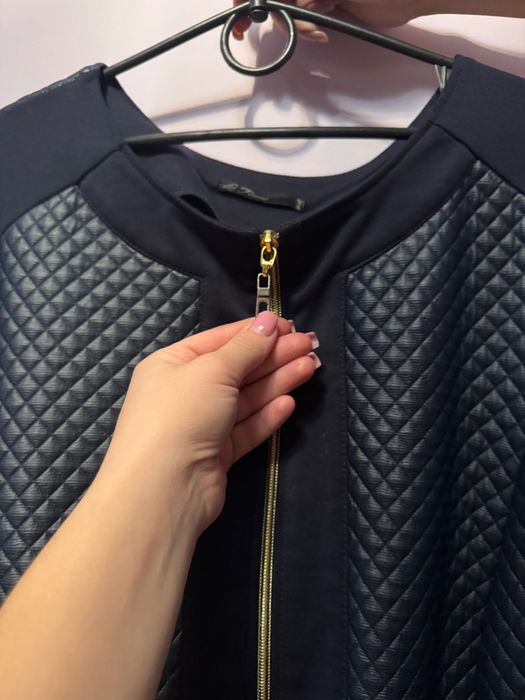 Куртка синя великого розміру