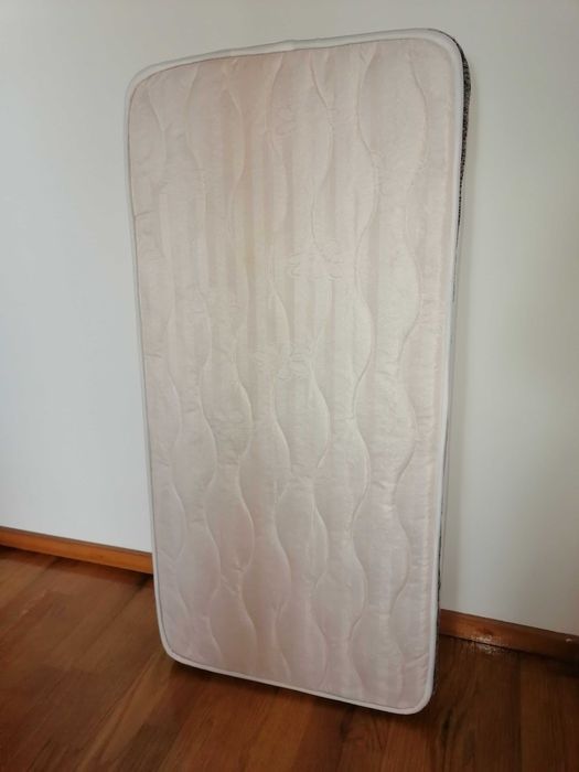 Colchão de cama de bebé