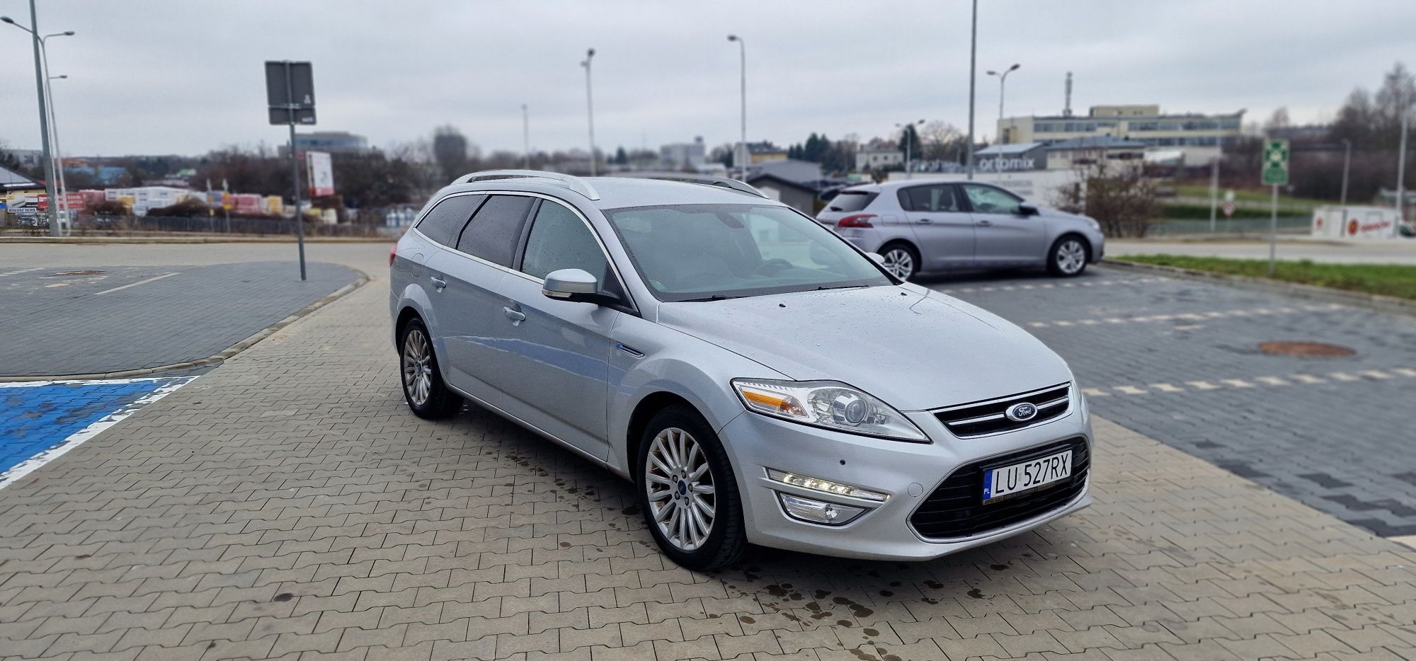 Ford Mondeo mk4 Titanium 2.0 tdci 160ps converse plus xenon pdc