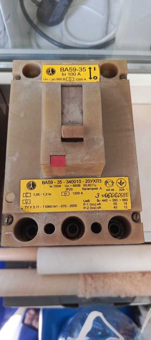 Автоматичний вимикач ВА 59-35 100 А
