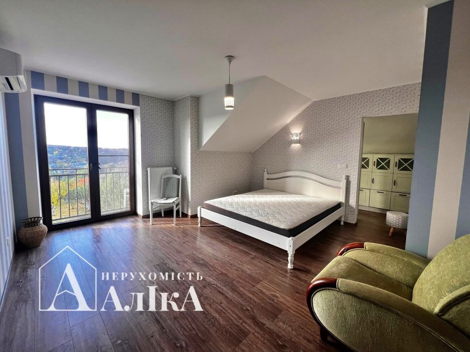 Продам будинок мрії з басейном та неймовірним видом на каньйон