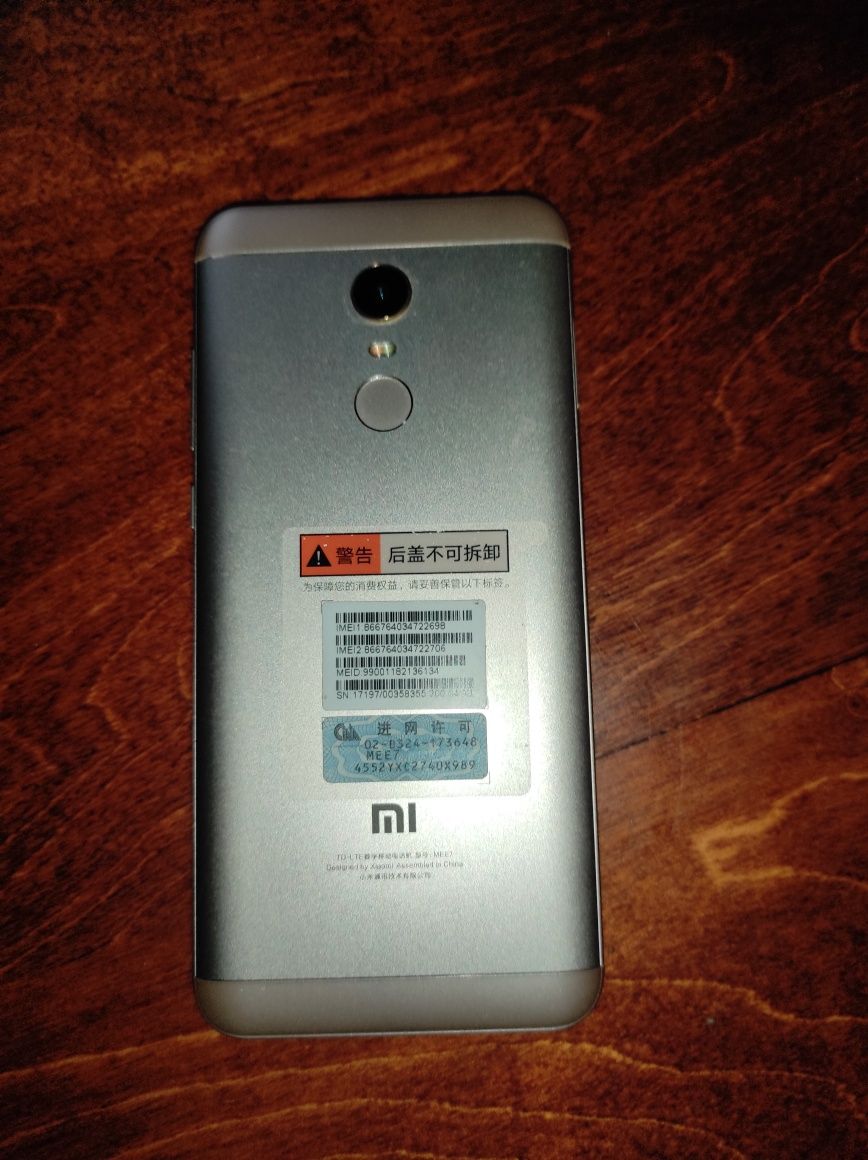 Xiaomi redmi 5 plus 4/64GB