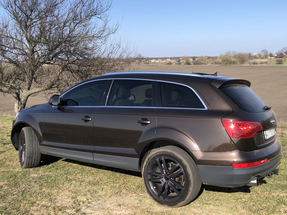 Audi Q7 3.0 tdi quattro premium plus