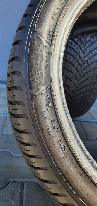 225/45/18 Goodyear Demo