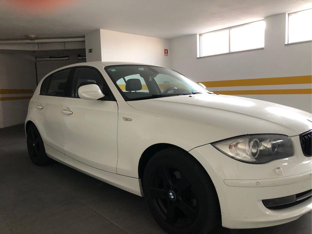 BMW Serie 1 - Em bom estado