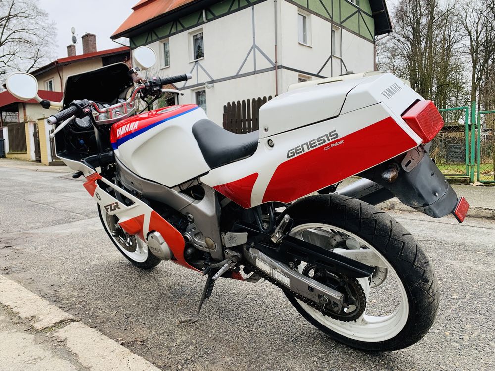 Yamaha FZR 600 Genesis Polecam