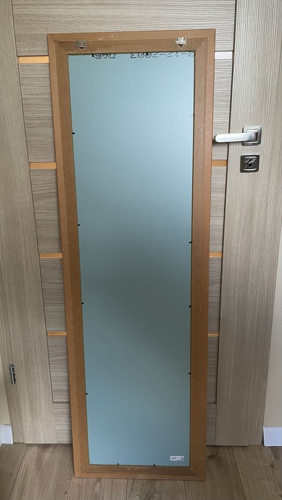 Ikea lustro Riska