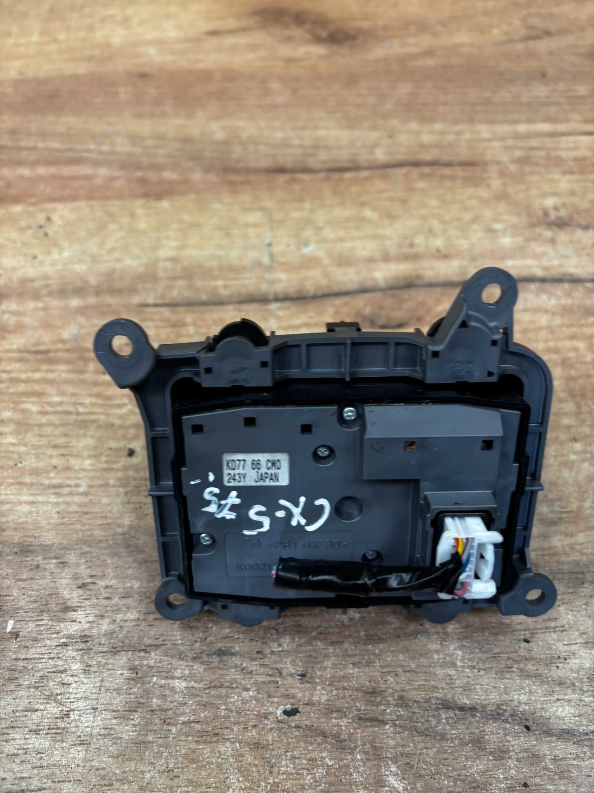 Panel sterownia Mazda CX 5