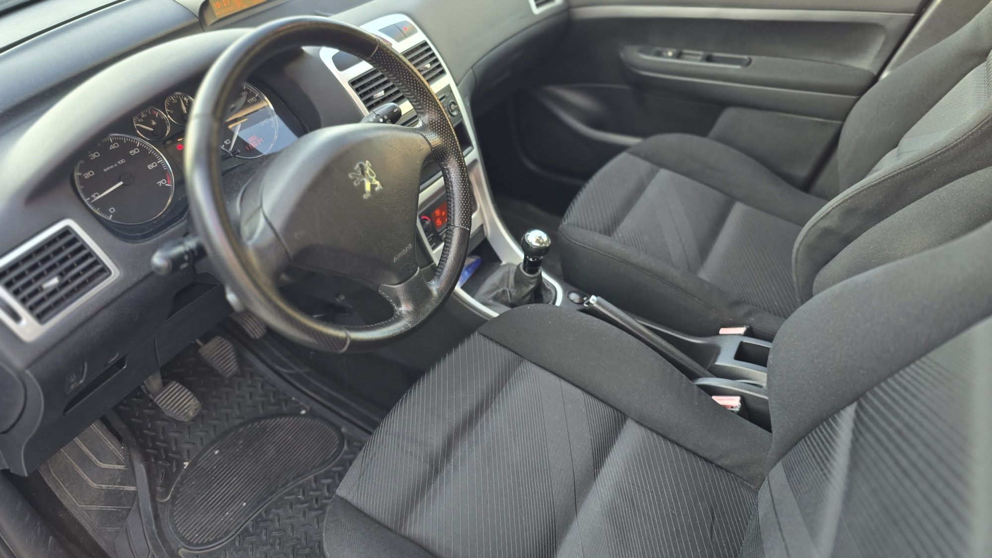 Peugeot 307 com apenas 110 mil km