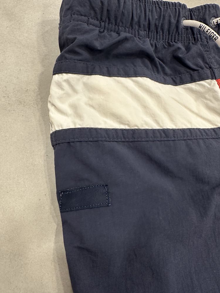 Calções de banho Tommy Hilfiger original (com pequeno defeito)