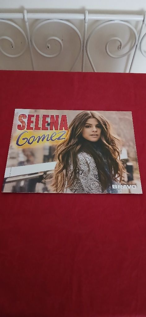 Poster Selena Gomez/Anselmo Ralph, novo