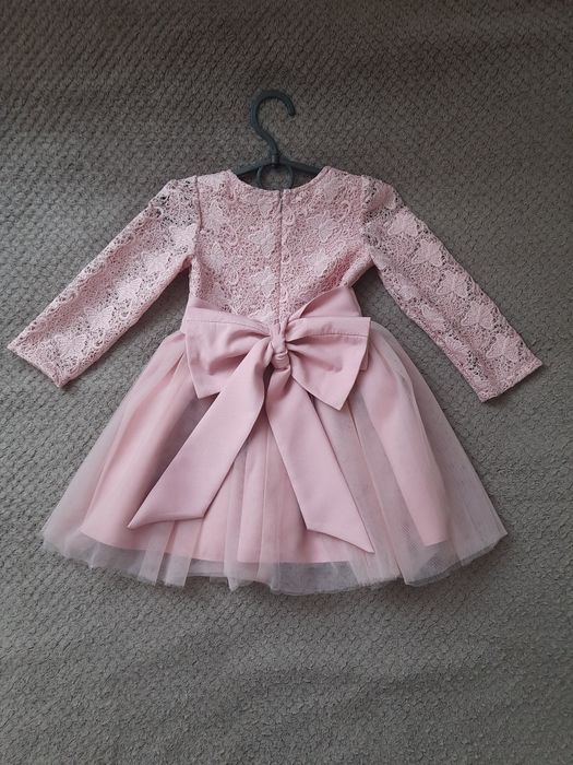 Святкова сукня для дівчинки