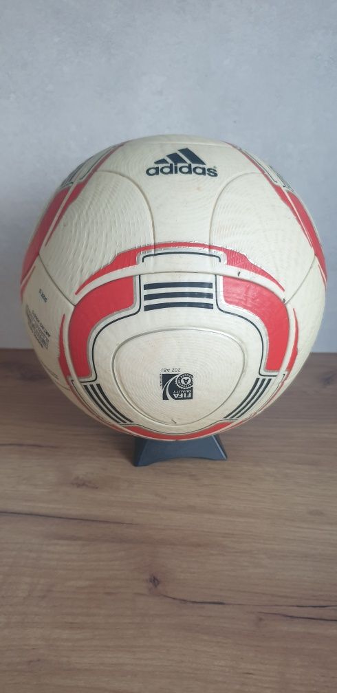 Piłka meczowa torfabrik jabulani 2010/2011 omb matchball