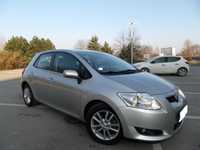 Toyota Auris -- 1.4 D4D Turbo Diesel -- 2009 rok --