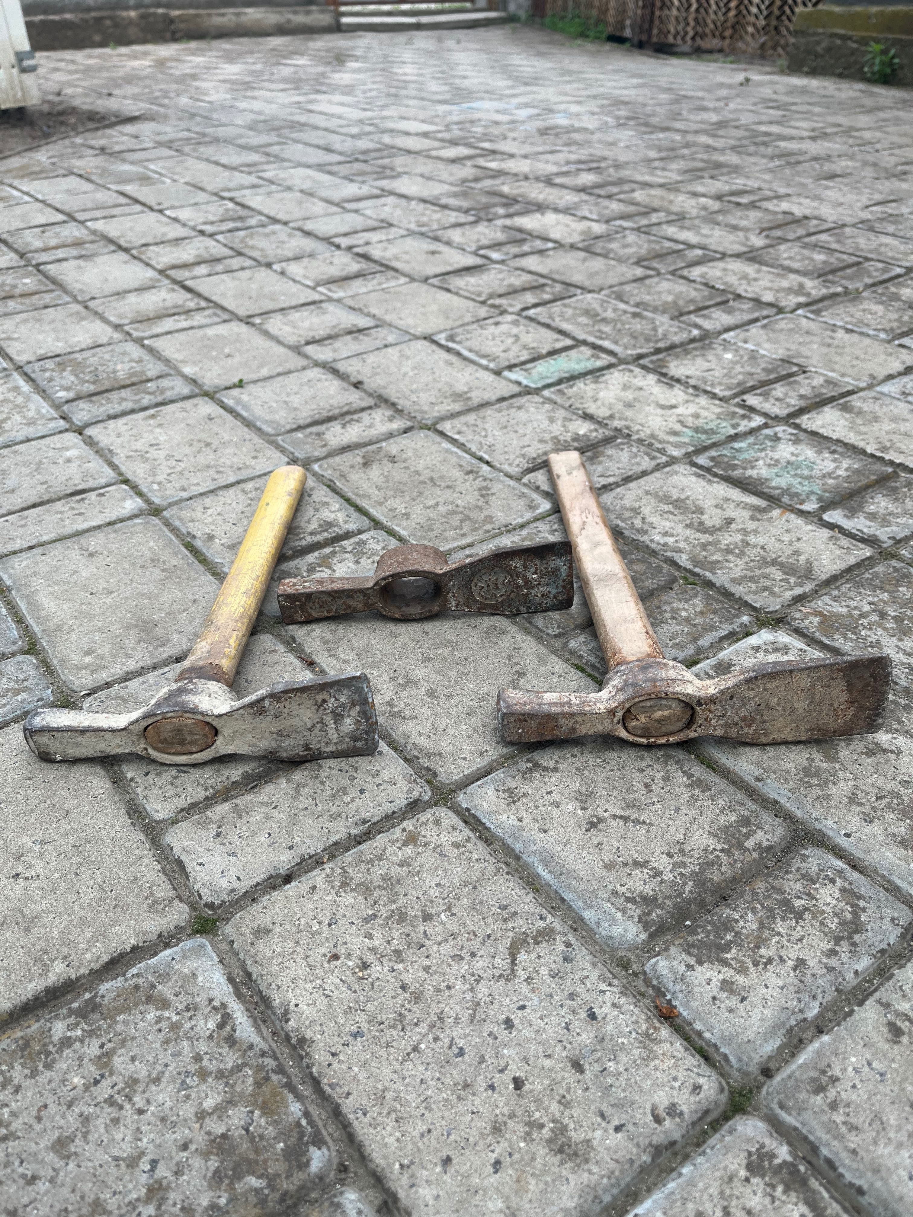 Продам кирки б/в