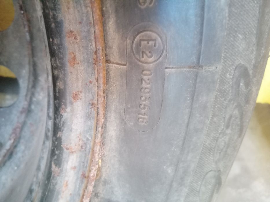 Продам запаску вiд БМВ.