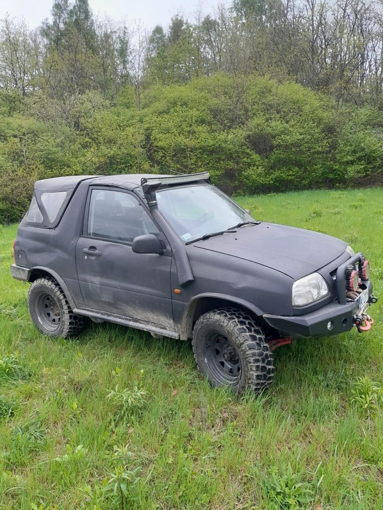 Suzuki grand Vitara 2.0 automat radzikone