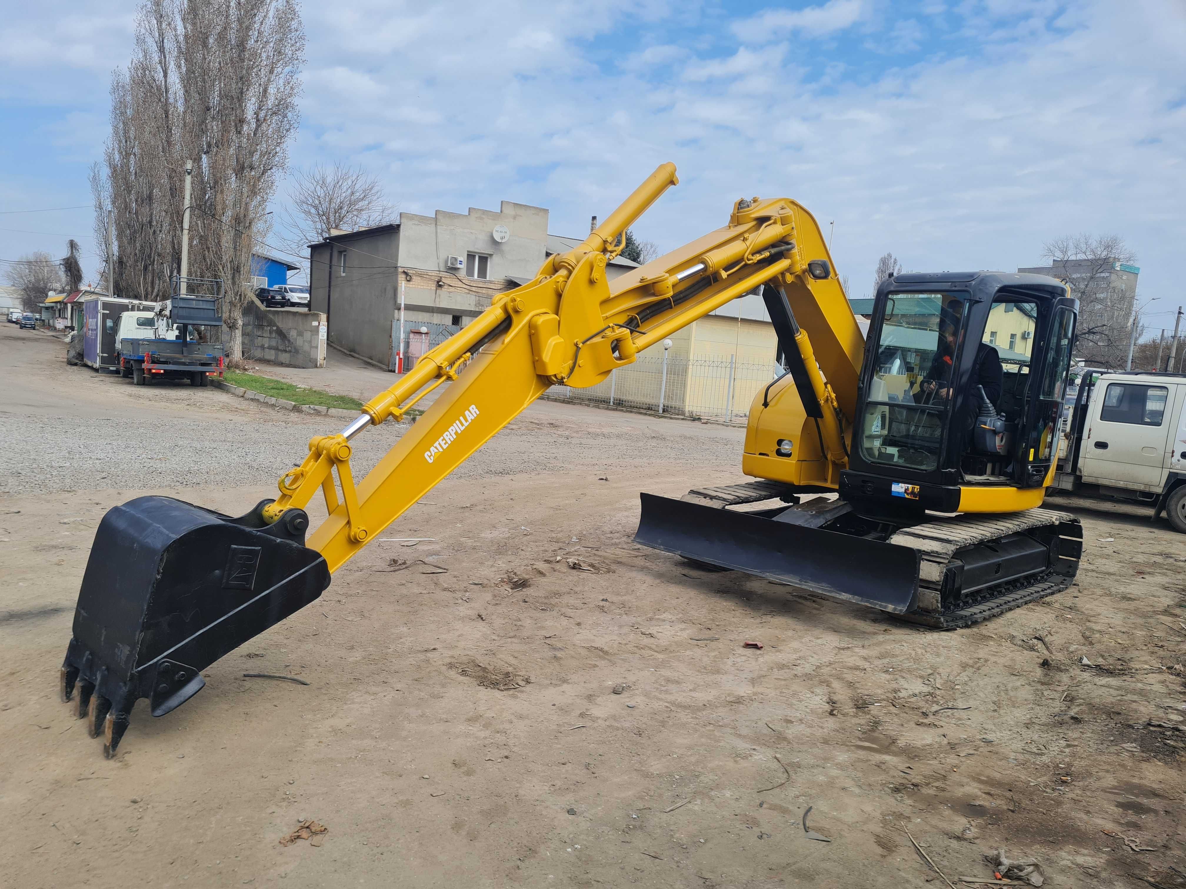 Екскаватор CATERPILLAR 308C