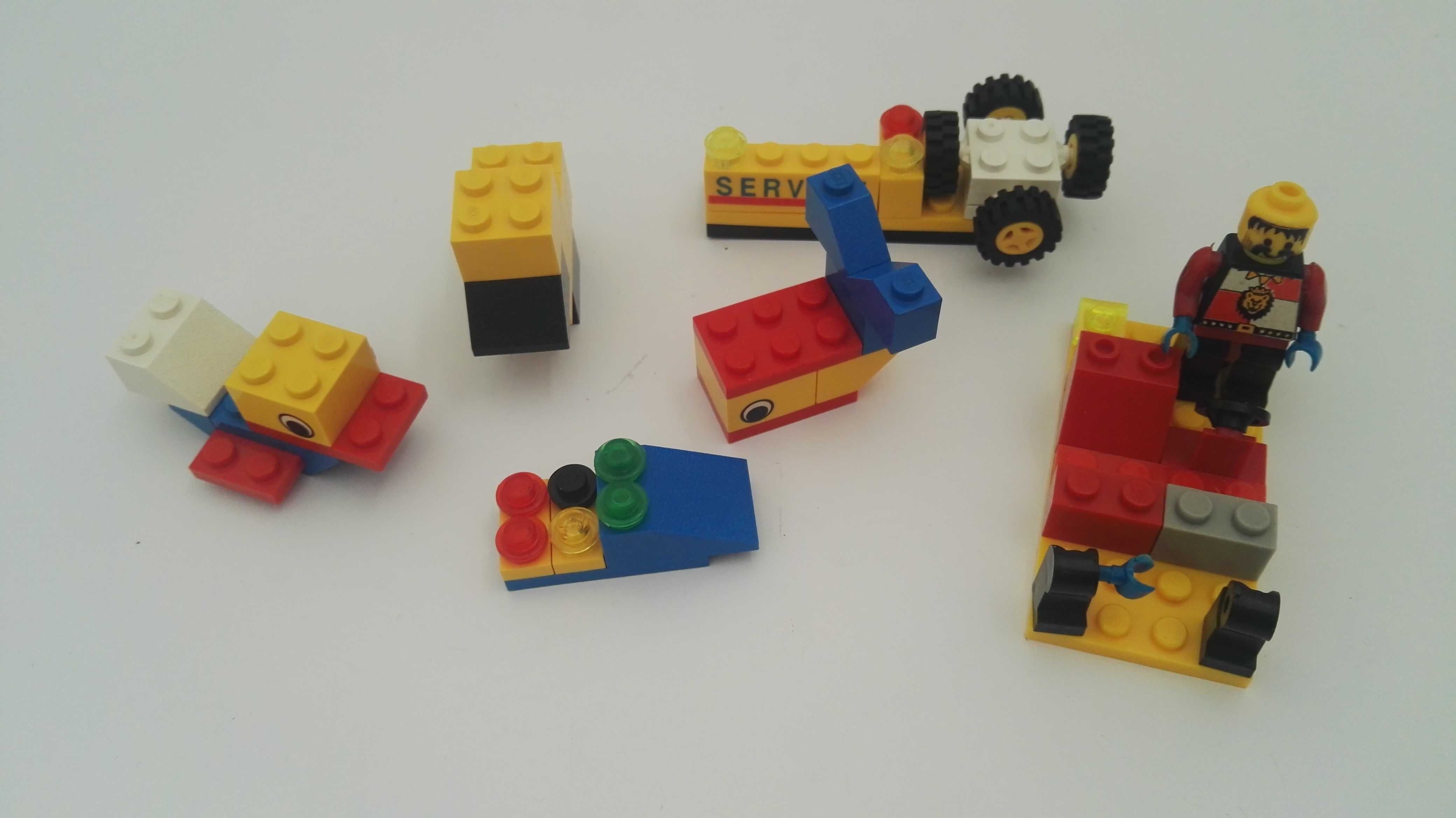 Фигурки Lego (Лего) “Волшебный сундучок” и Cobi (Коби).