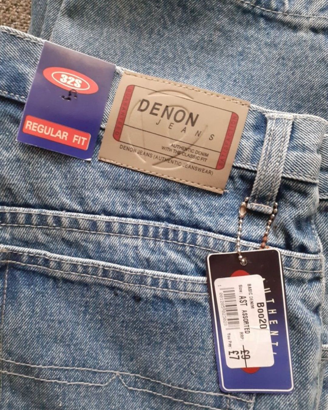 Nowe męskie jeansy M