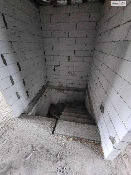 Таунхаус 3 поверхи 154 кв. м, 5 кімнат, 2 сотки, вул. Переможців