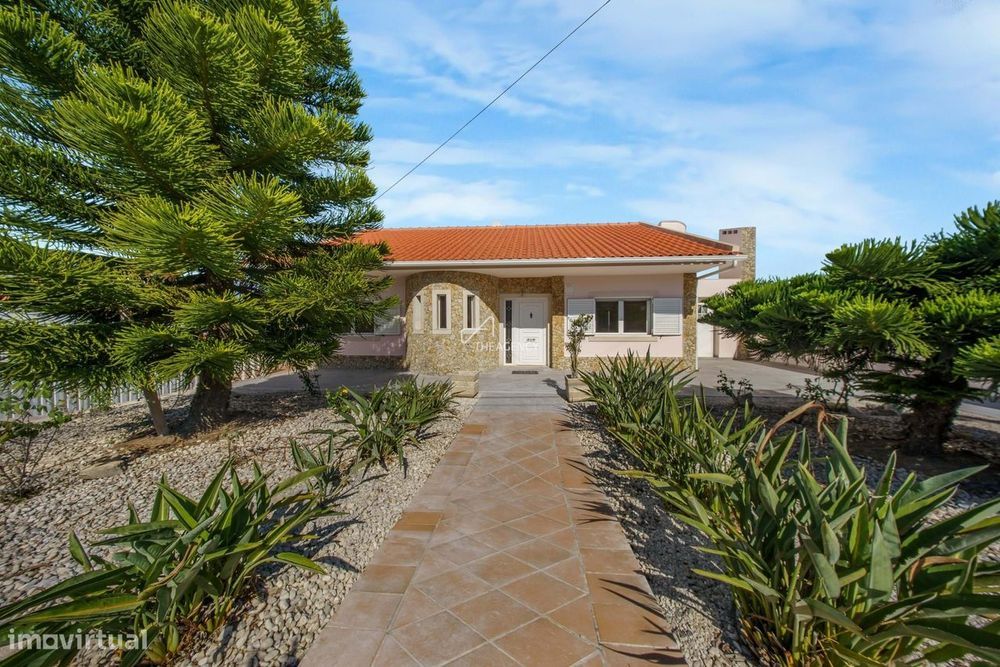 Ampla Moradia T3 com vistas deslumbrantes sobre a Serra da Arrábida, S