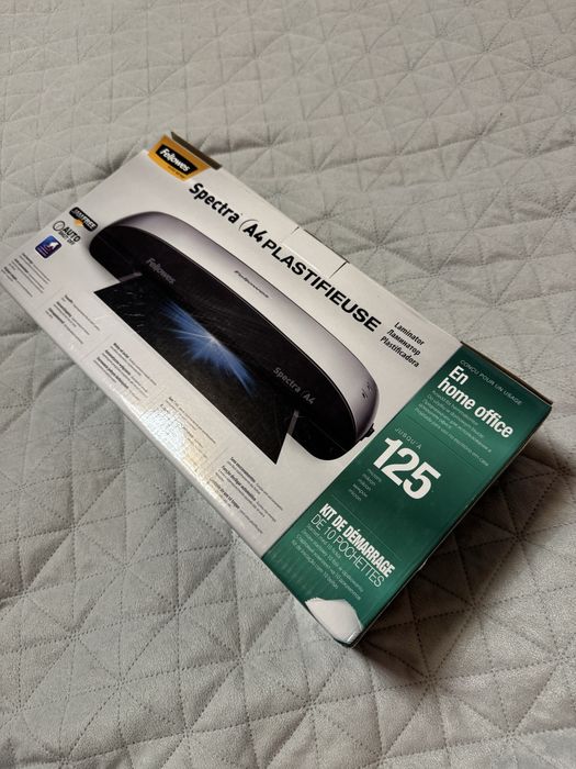 Nowy w pudelku laminator