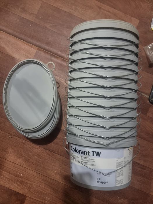 Sprzedaż wiaderek 3,2L