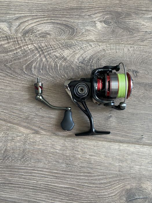 Котушка Azura Sawada 2000S