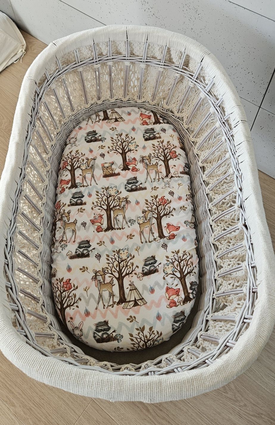 Łóżeczko kosz mojżesza makrama