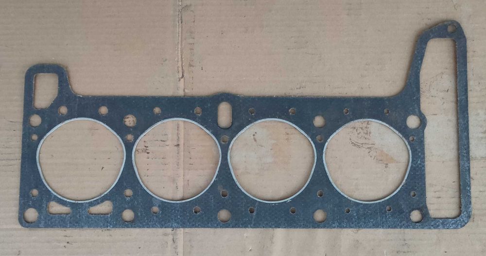 Прокладка ГБЦ та клапанної кришки на ВАЗ 2101, 2107, 2109 оригінал
