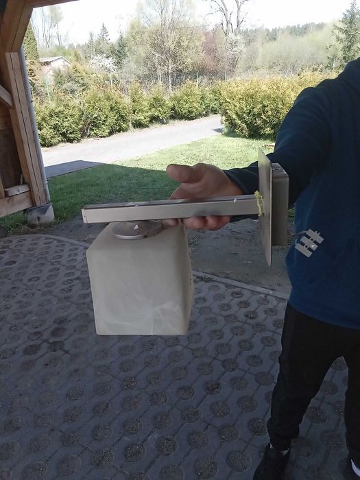 Kinkiety, lampy żyrandole itd