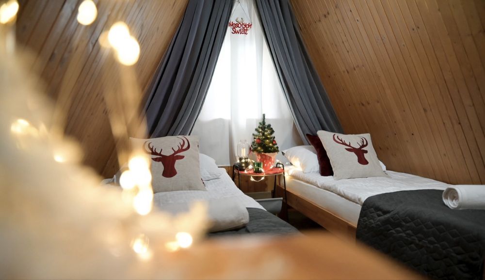 Domek w lesie z jacuzzi, magiczny klimat,narty,lodowisko,sanki