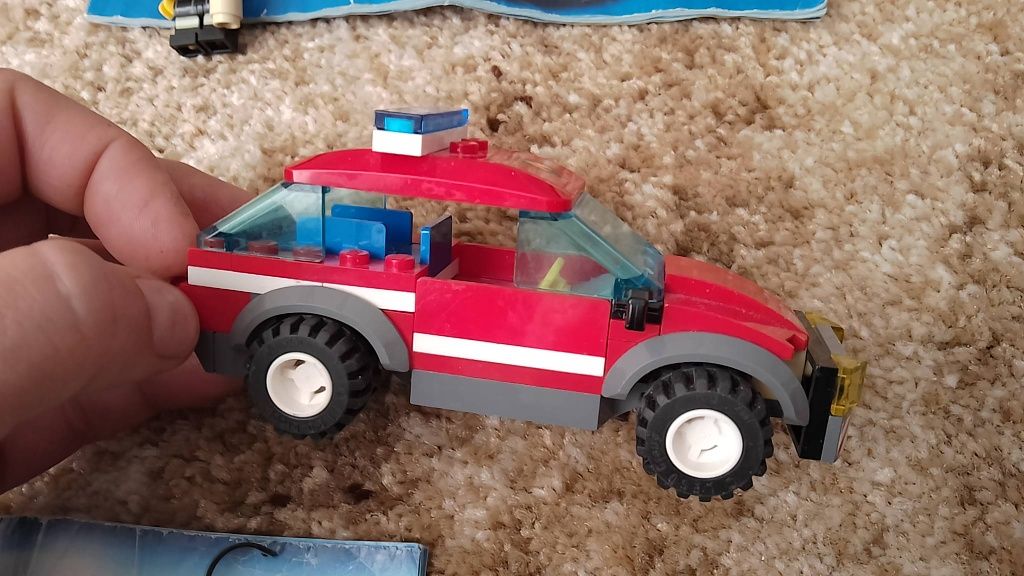 LEGO city częściowy zestaw 60000 i 60001 + instrukcje