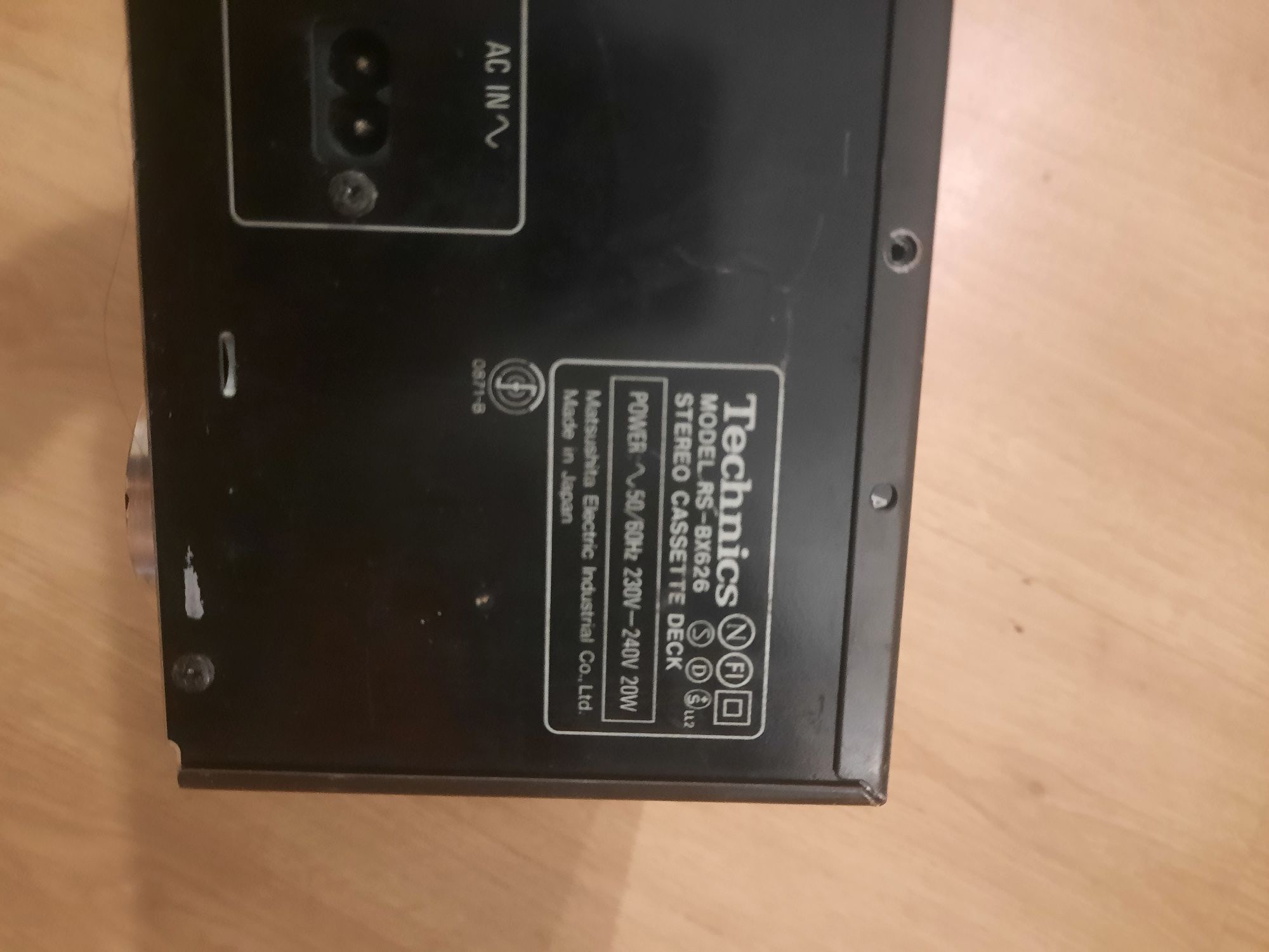 Sprzedam odtwarzacz kaset Techniks RS BX 626