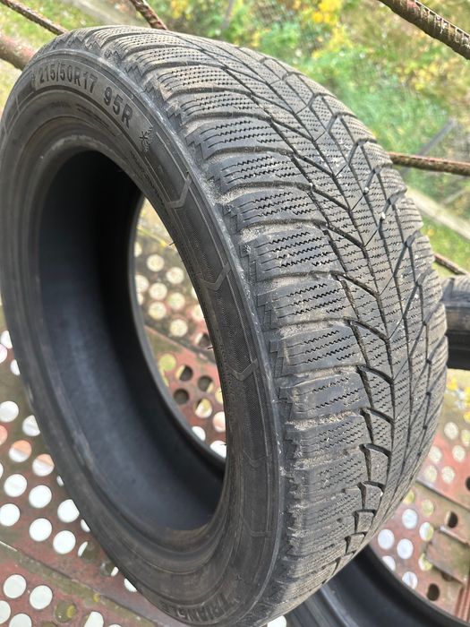 Комплект зимових шин