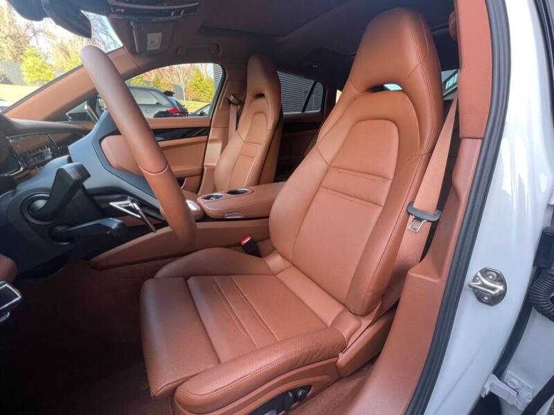 2023 Porsche Panamera
