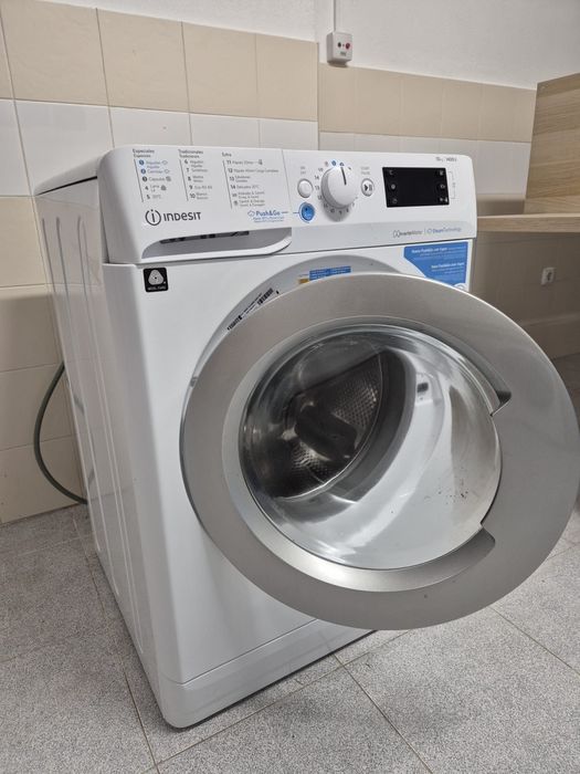 Maquina lavar roupa Indesit 10kg