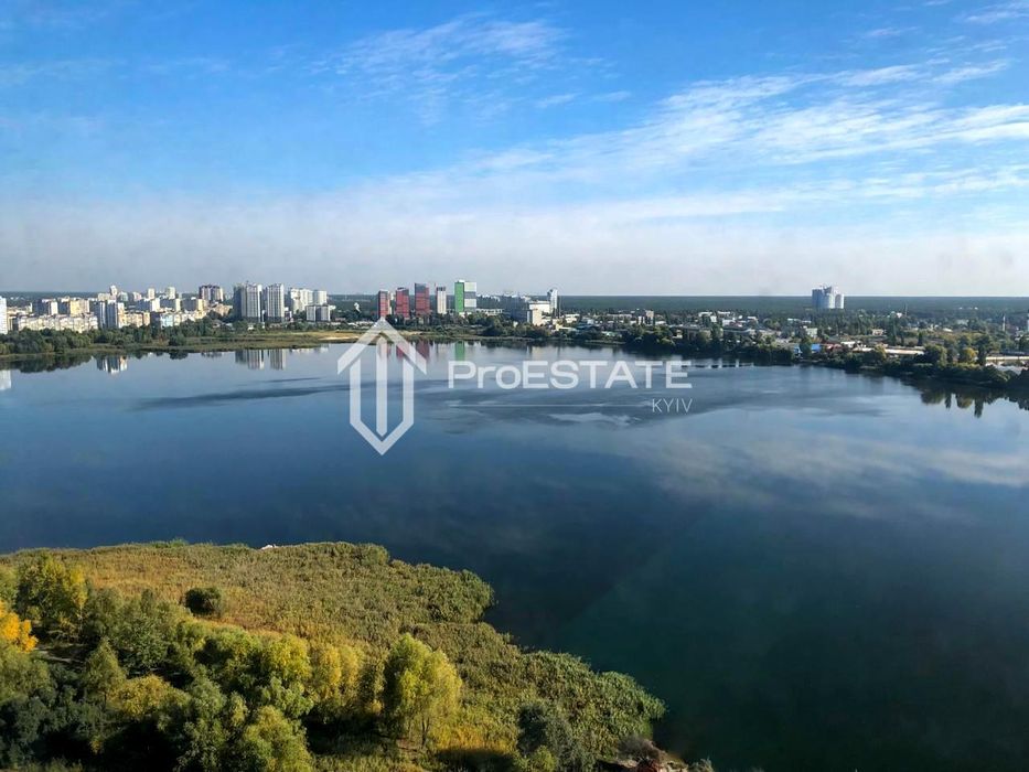 Киев        Ревуцкого ул., 54